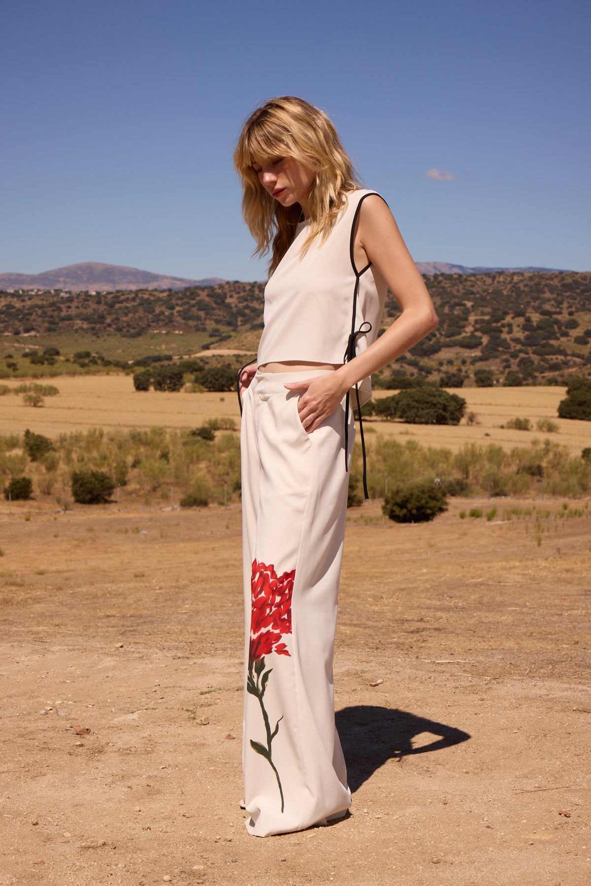 SOGNO PANT - Pantalón print clavel posicional
