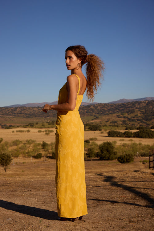 ALLEGRA YELLOW - Vestido jacquard amarillo escote cuadrado