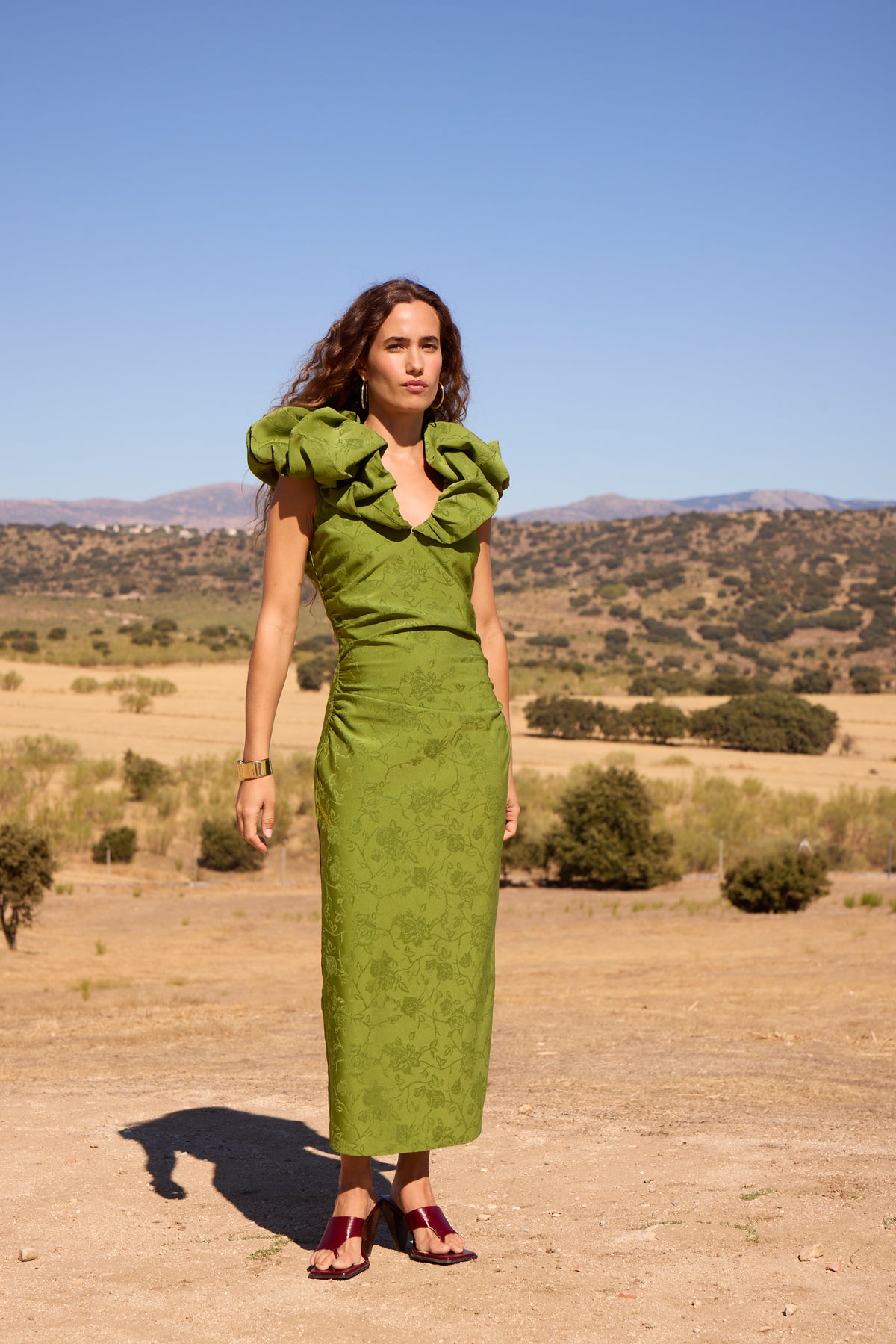 GIULIANA - Vestido escote pico volantes