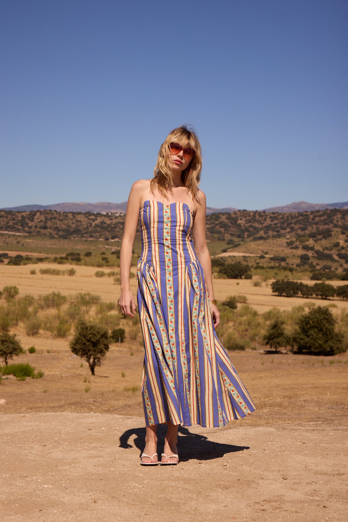 CAPRICE - Vestido midi print floral rayas