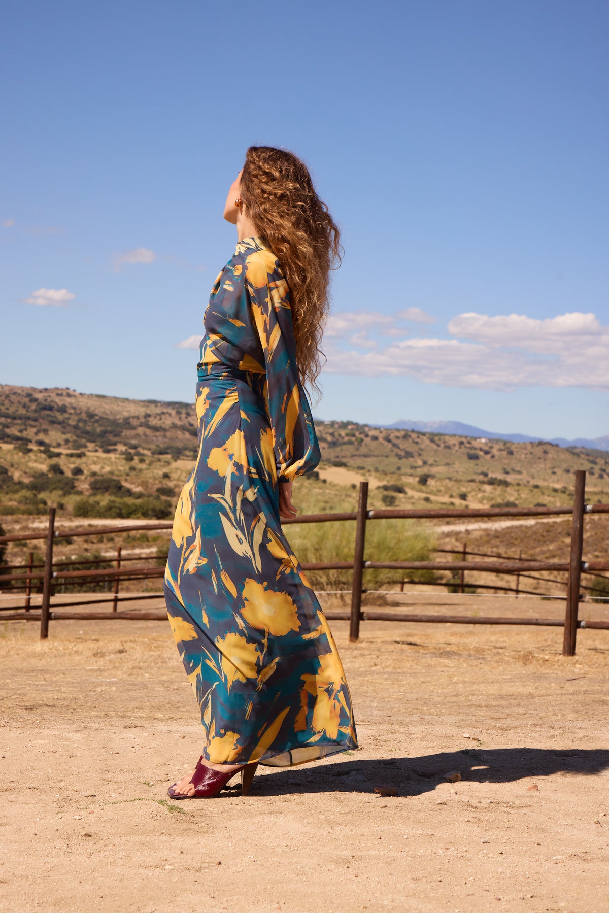 COSTANZA - Vestido halter estampado mangas desmontables