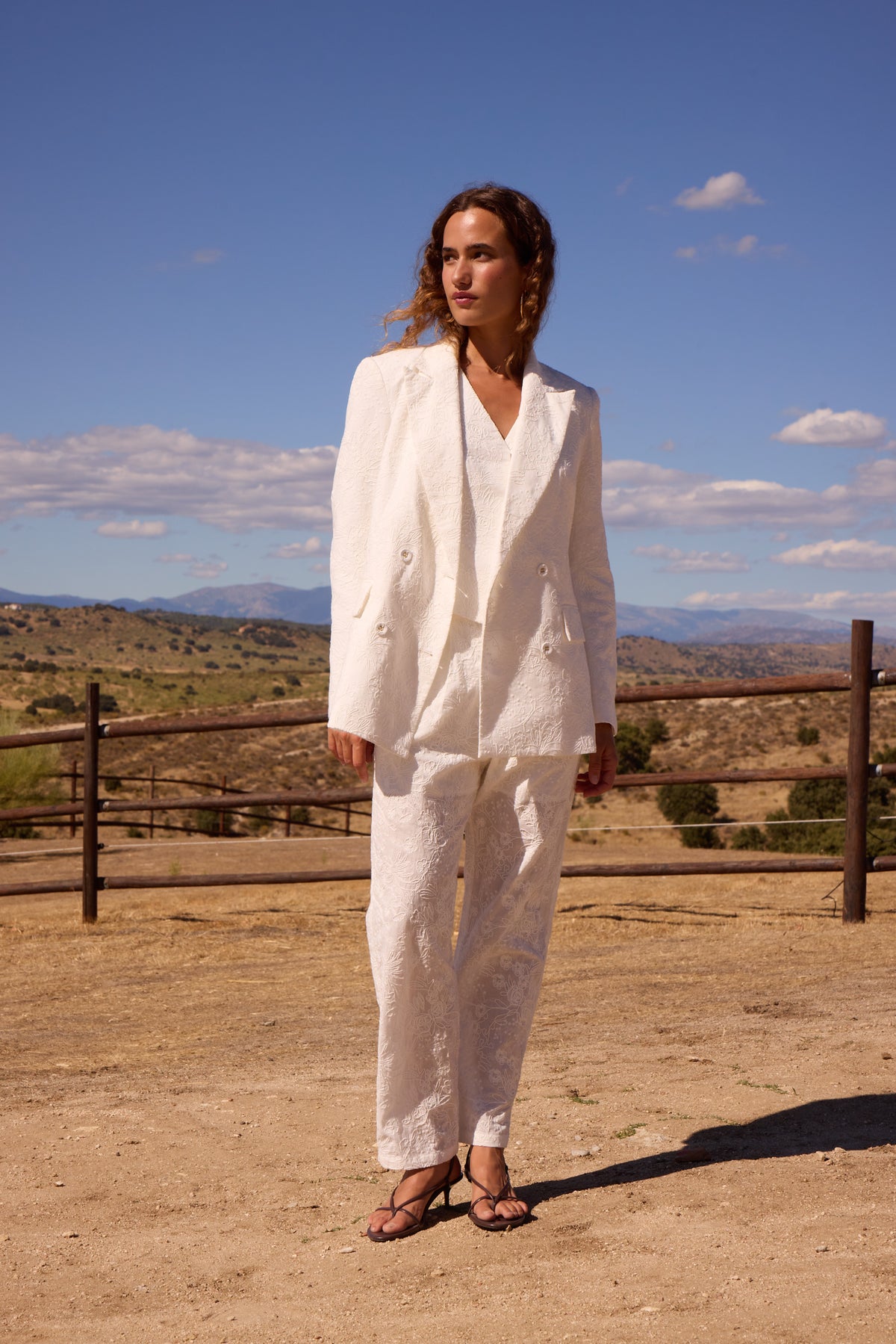 PAOLA JACKET - Americana traje blanco textura fantasía
