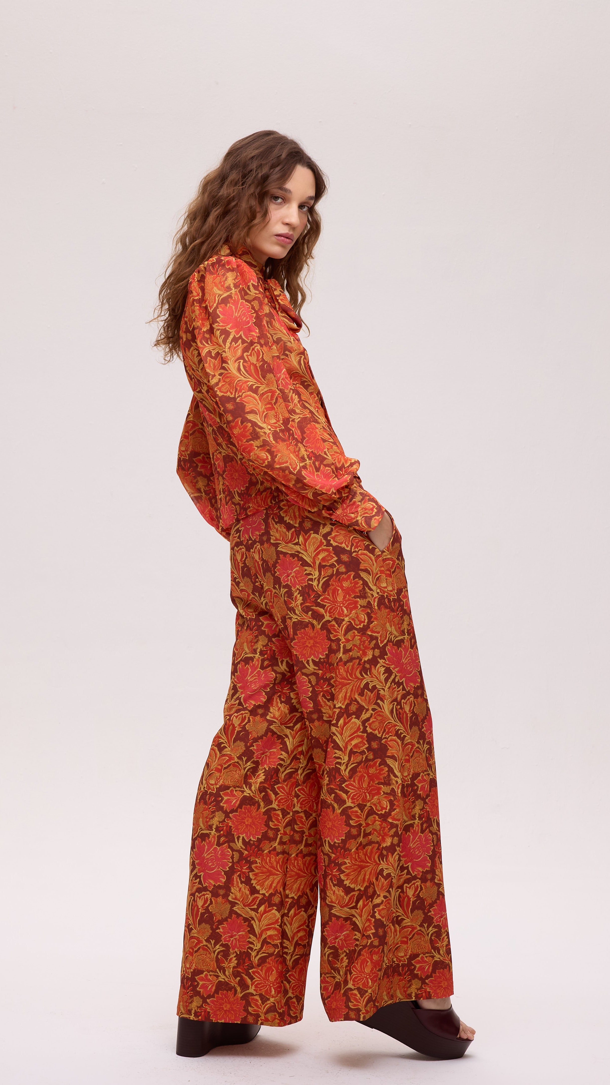 EARTH FLOWERS PANT - Pantalón wide leg estampado floral