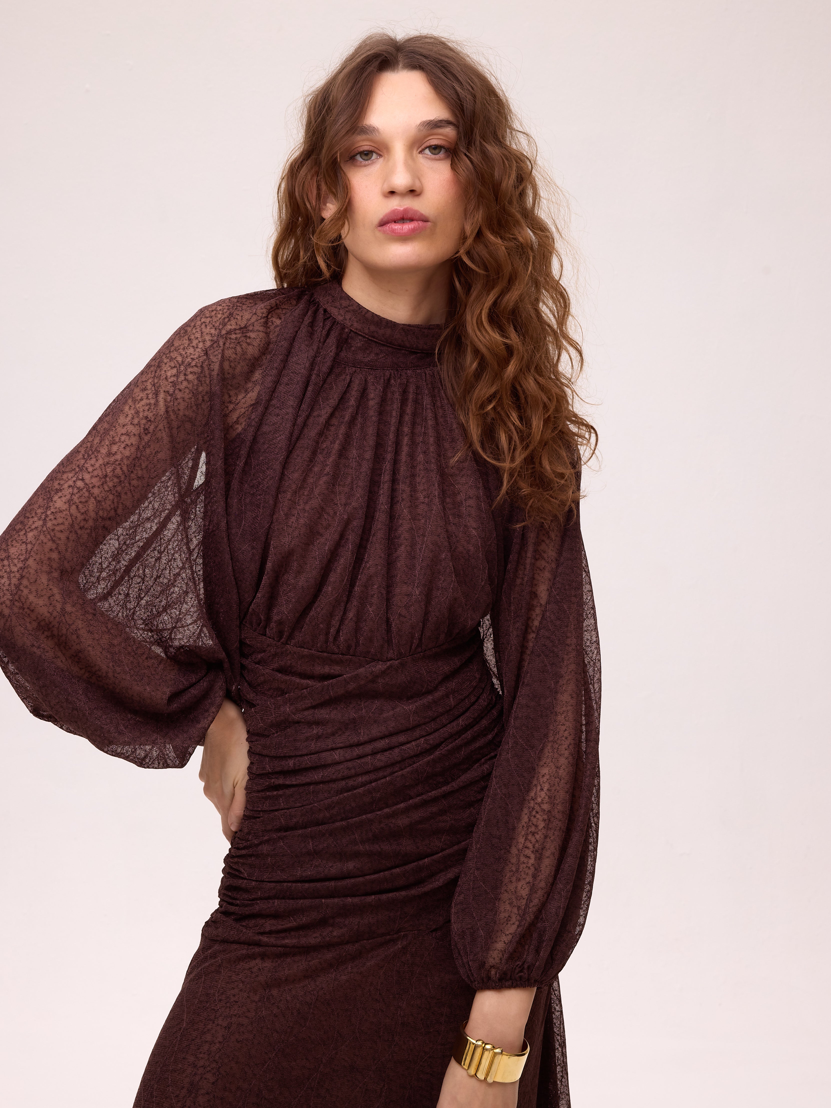 MISTRAL BROWN - Vestido punto halter manga desmontable