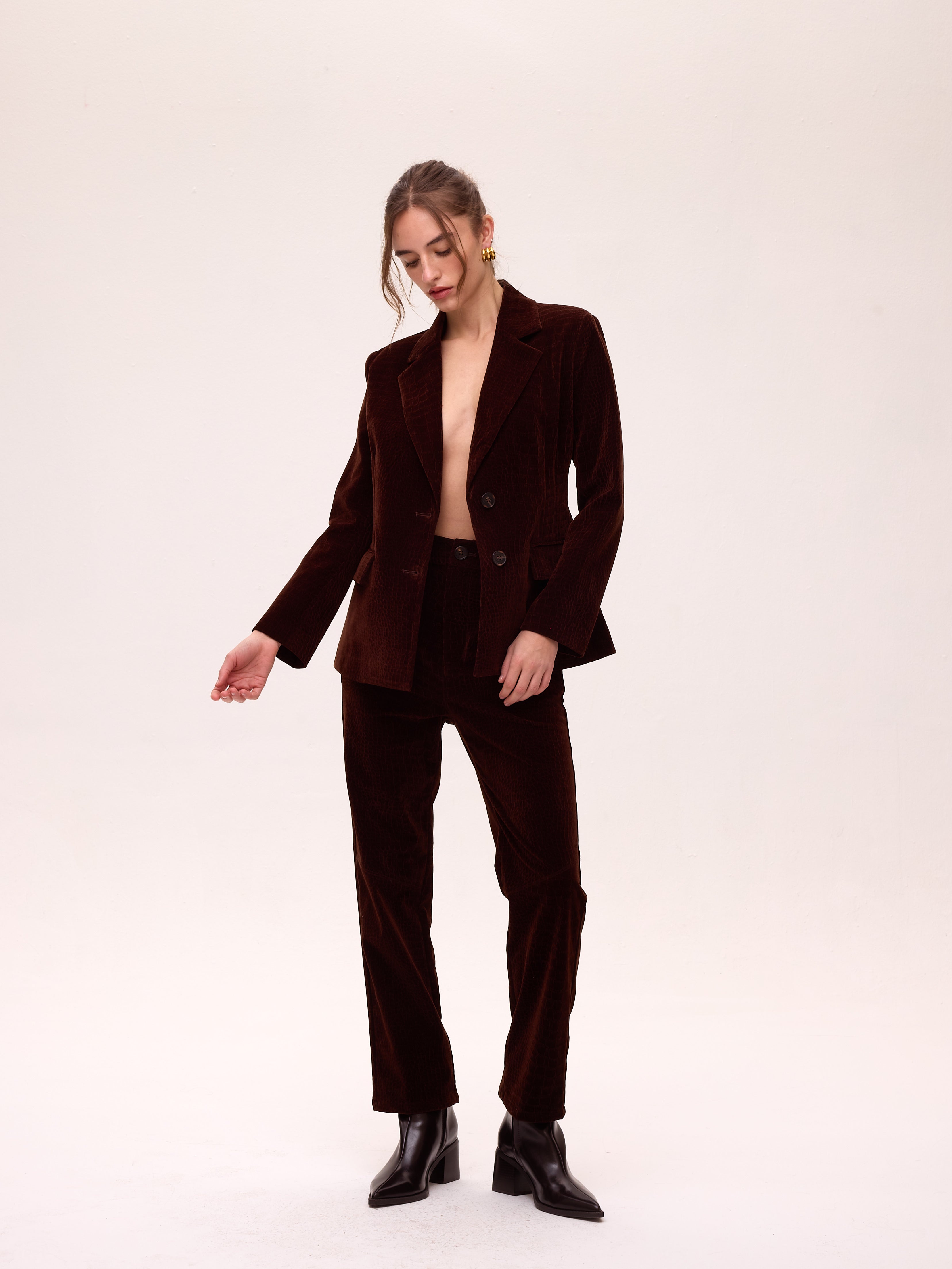 NIMBUS DARK - Pantalón terciopelo cocodrilo marrón