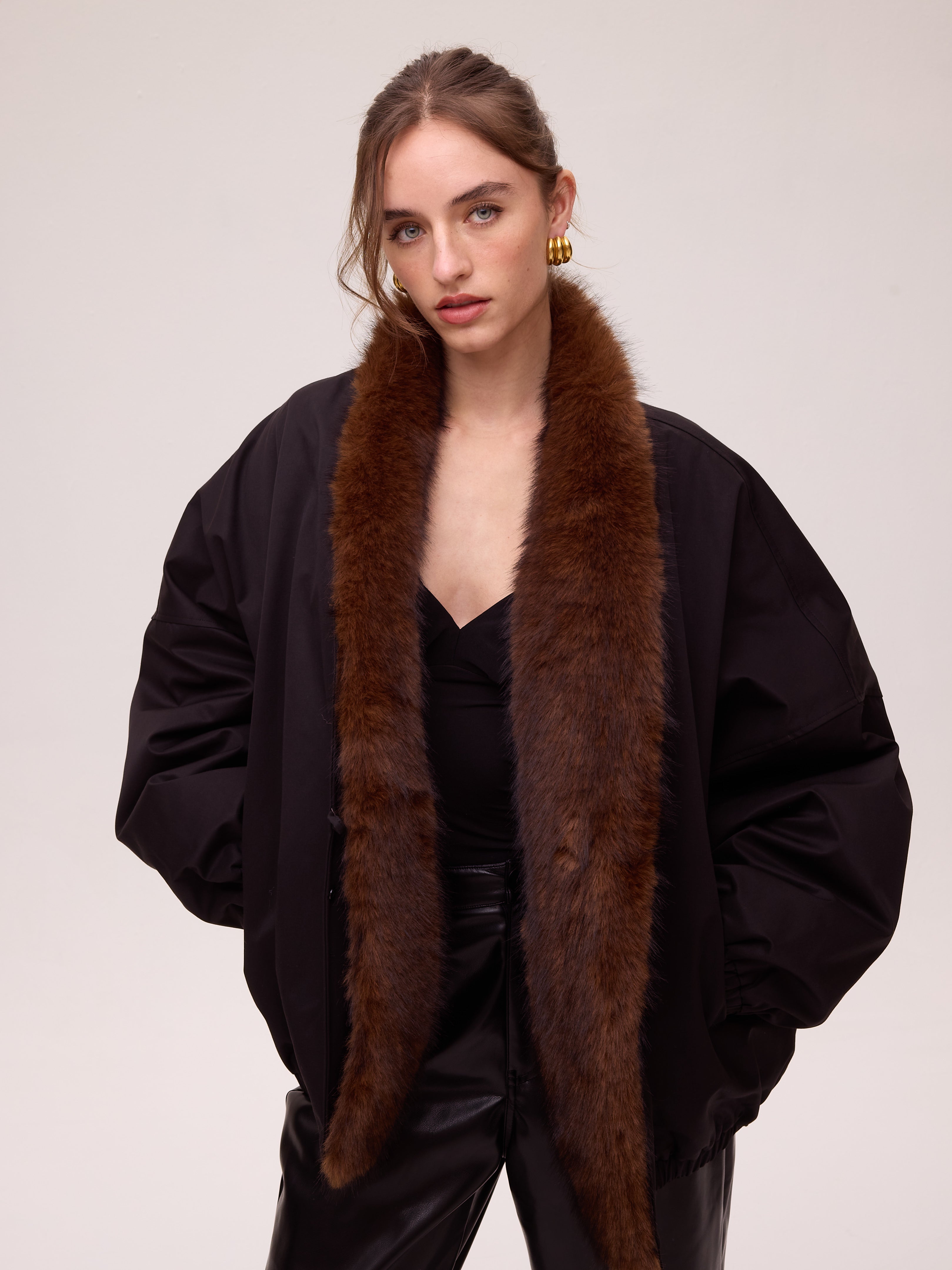 BOMBER BLACK - Bomber negra