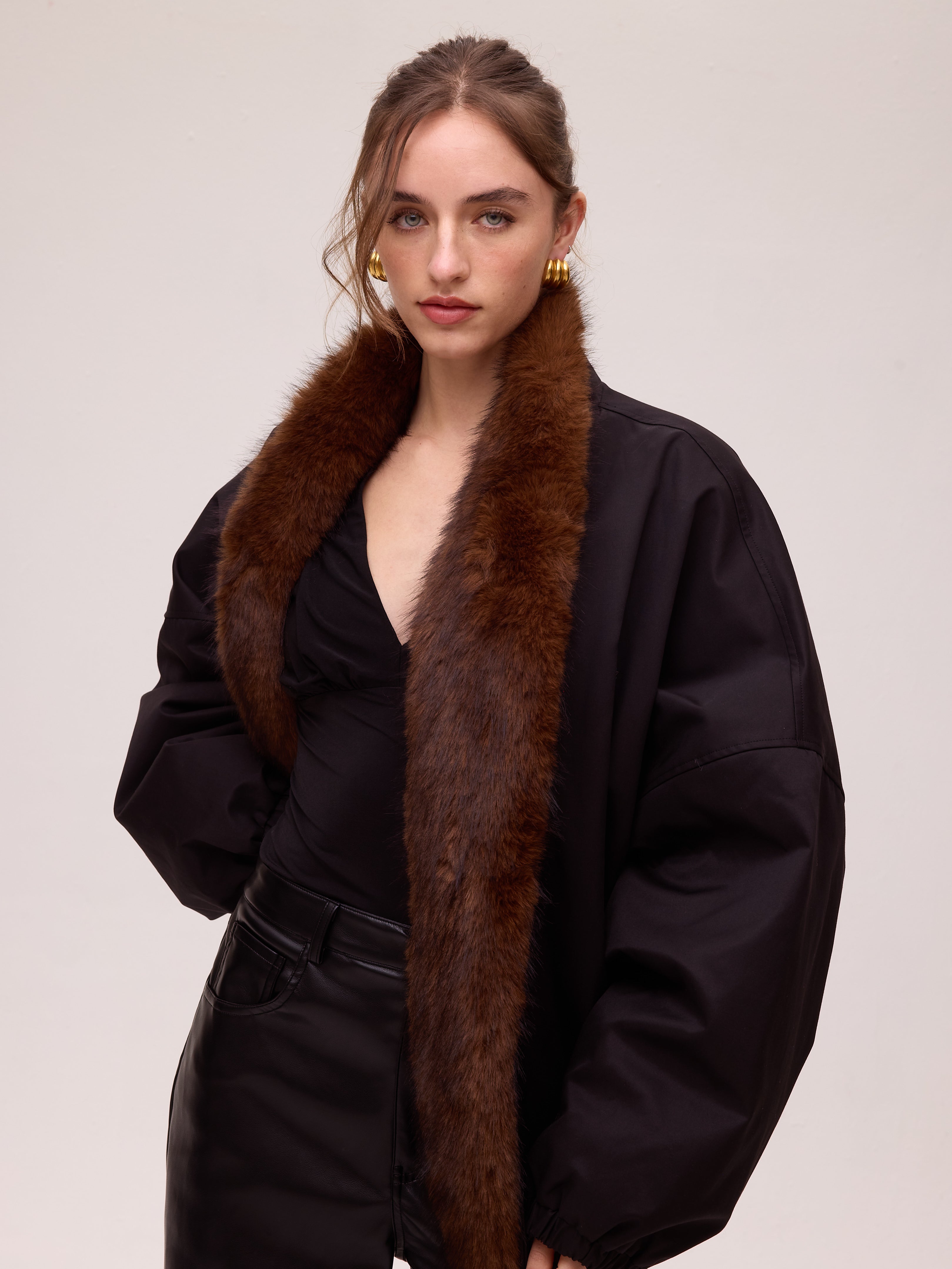 BOMBER BLACK - Bomber negra