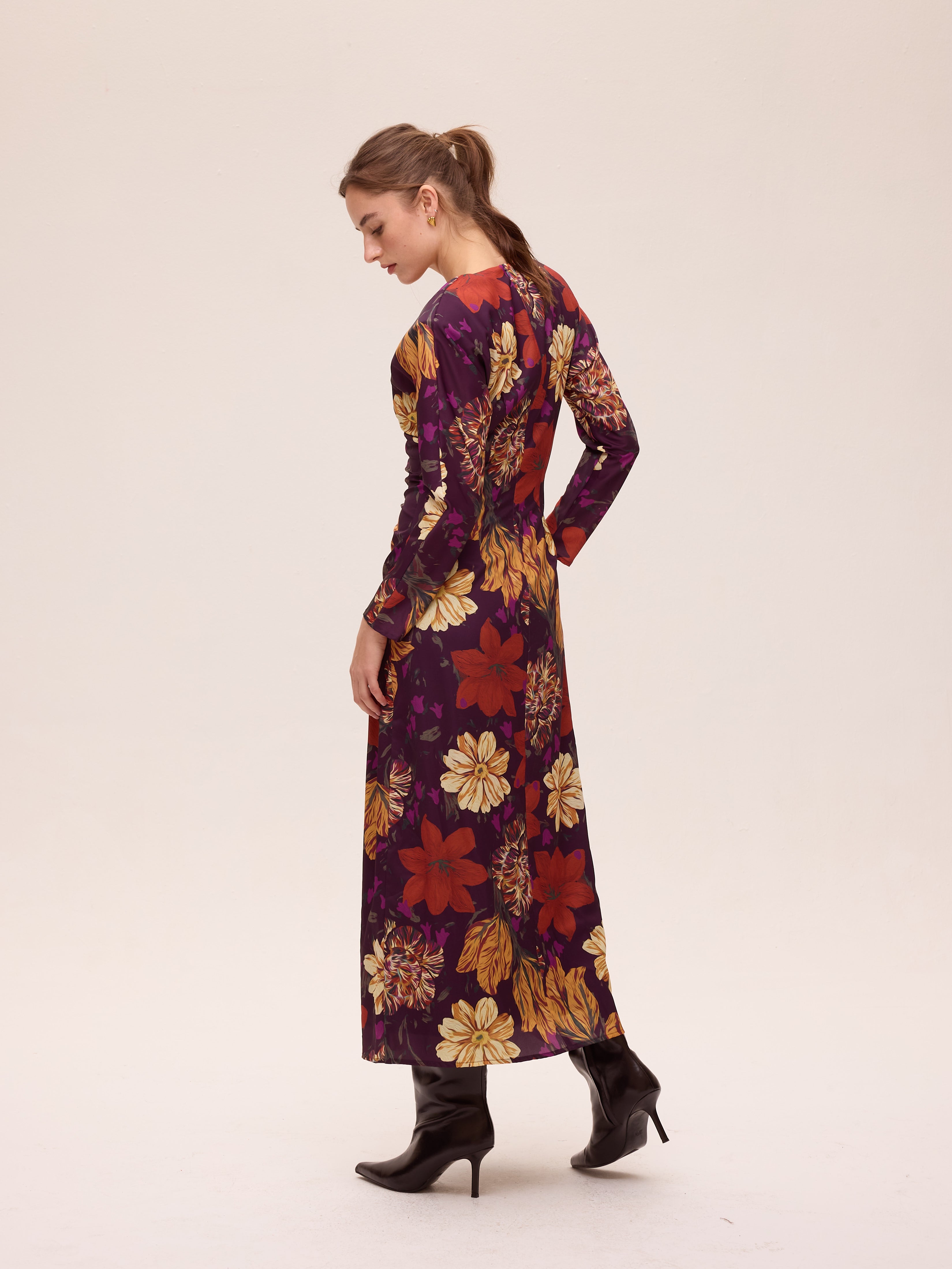 CRISTAL FLOWERS - Floral Print V-Neck Dress