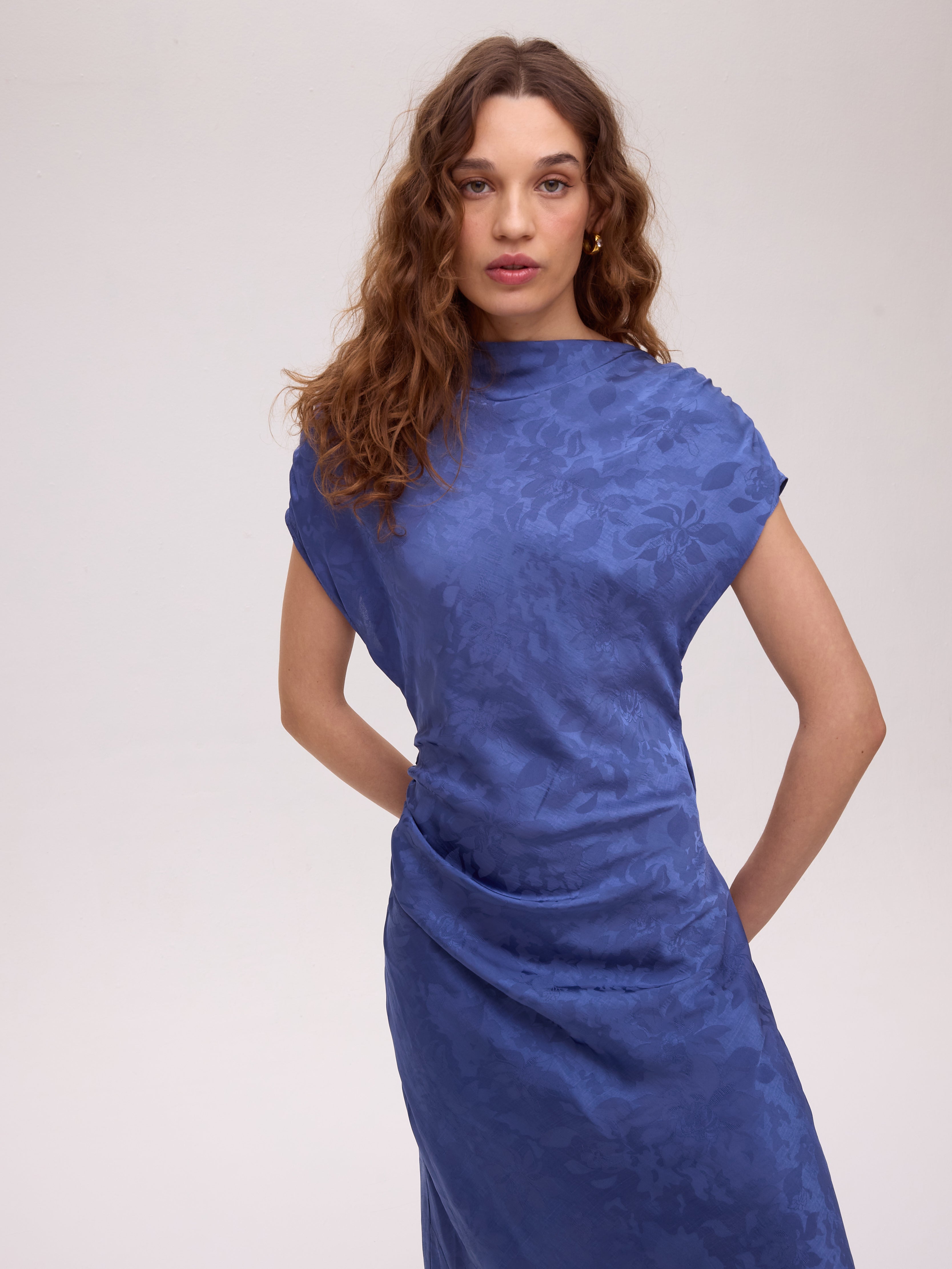 ETOILE BLUE - Vestido largo tejido jacquard azul