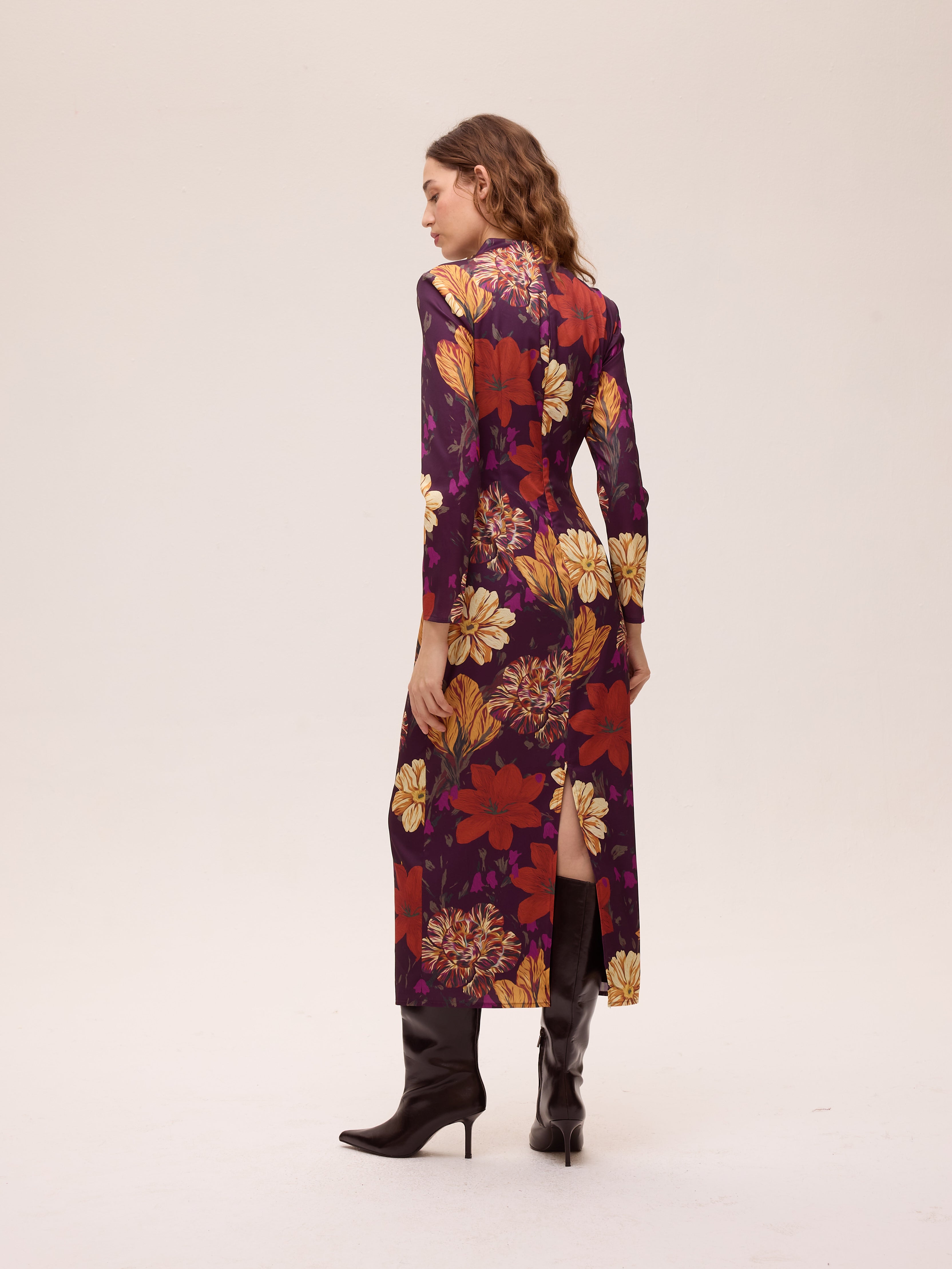 SOMBRA FLOWERS - Floral Print Midi Dress