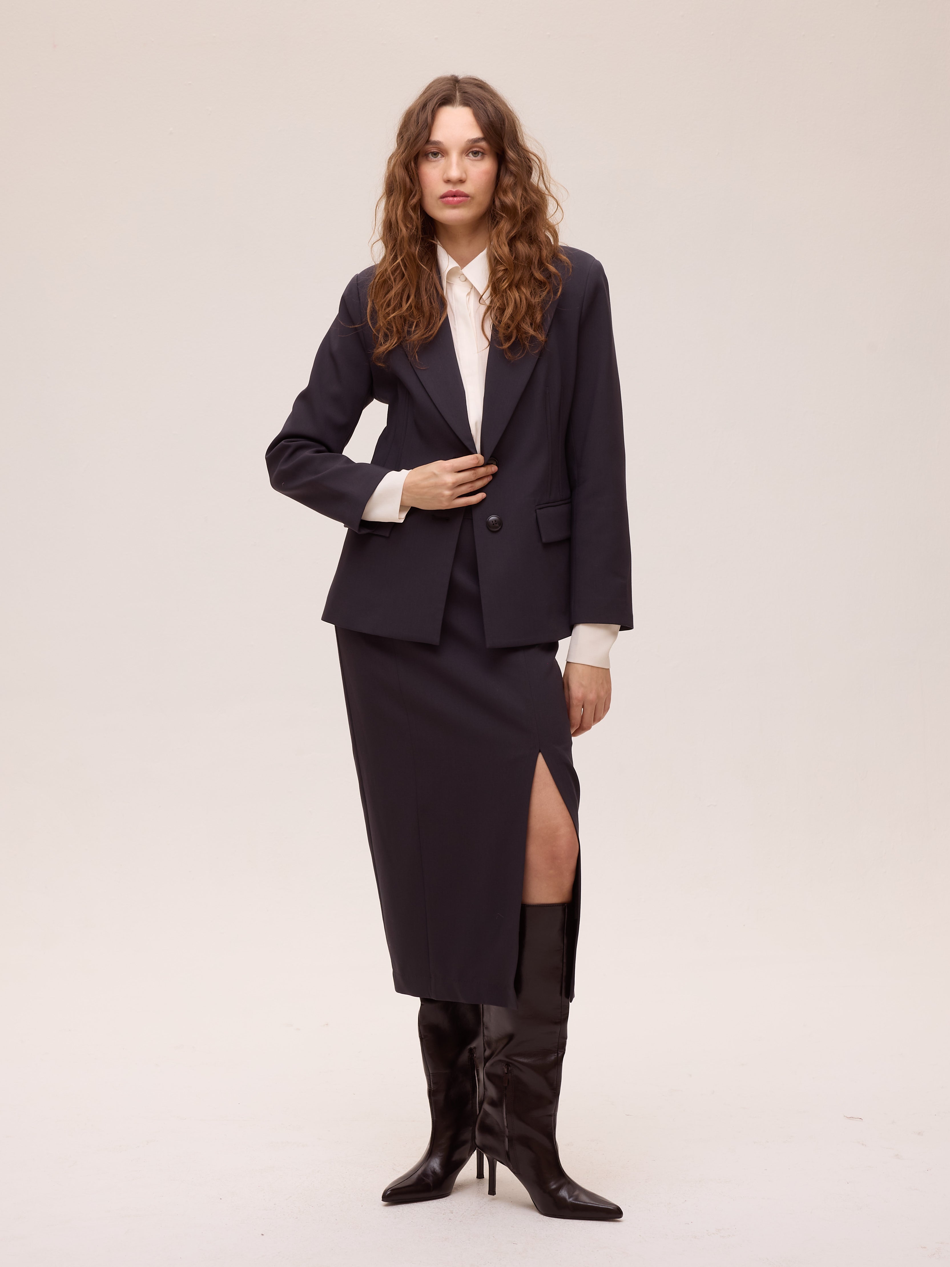 SILENCE GREY - Blazer cuello solapa entallada color gris