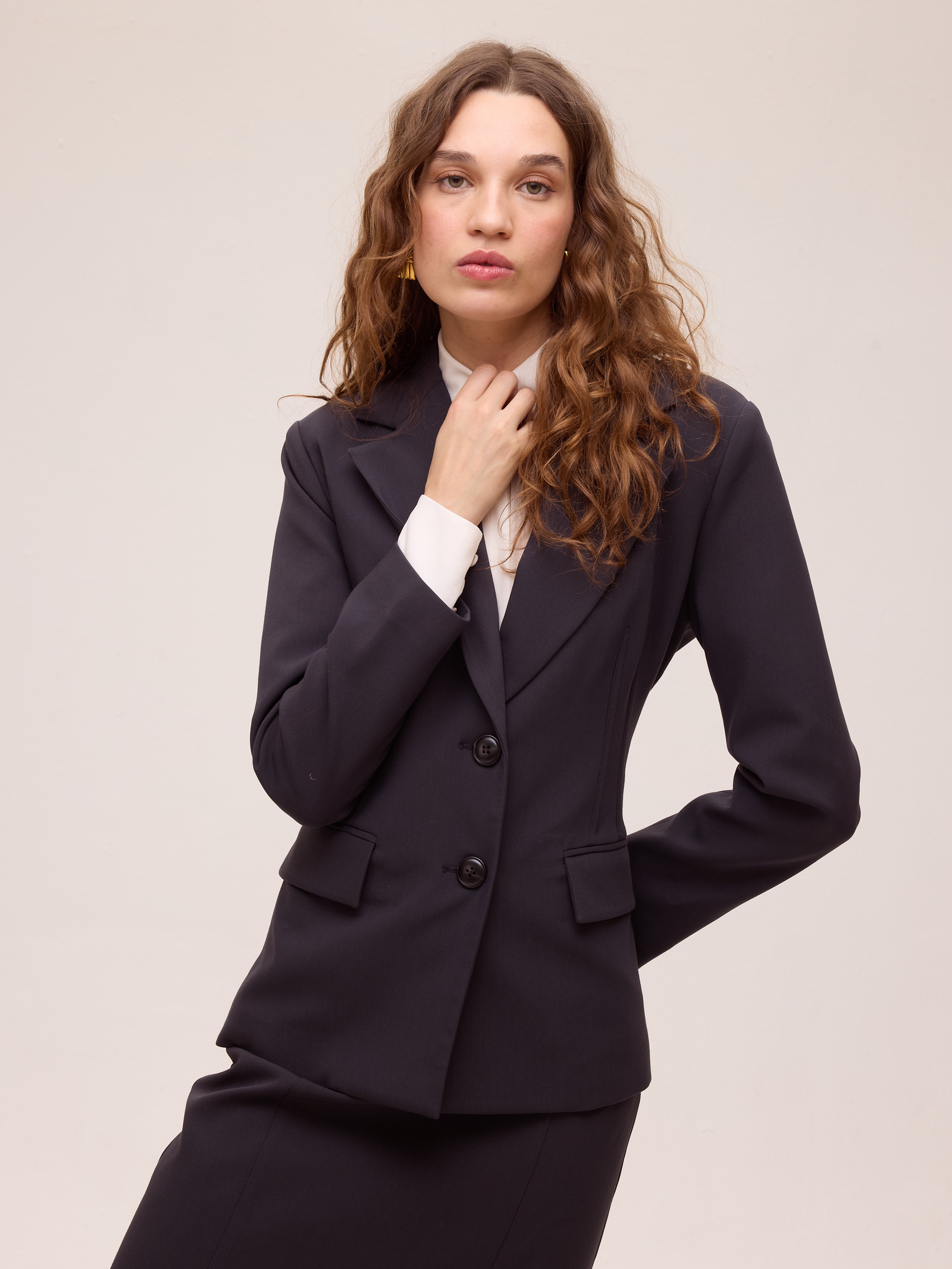 SILENCE GREY - Blazer cuello solapa entallada color gris