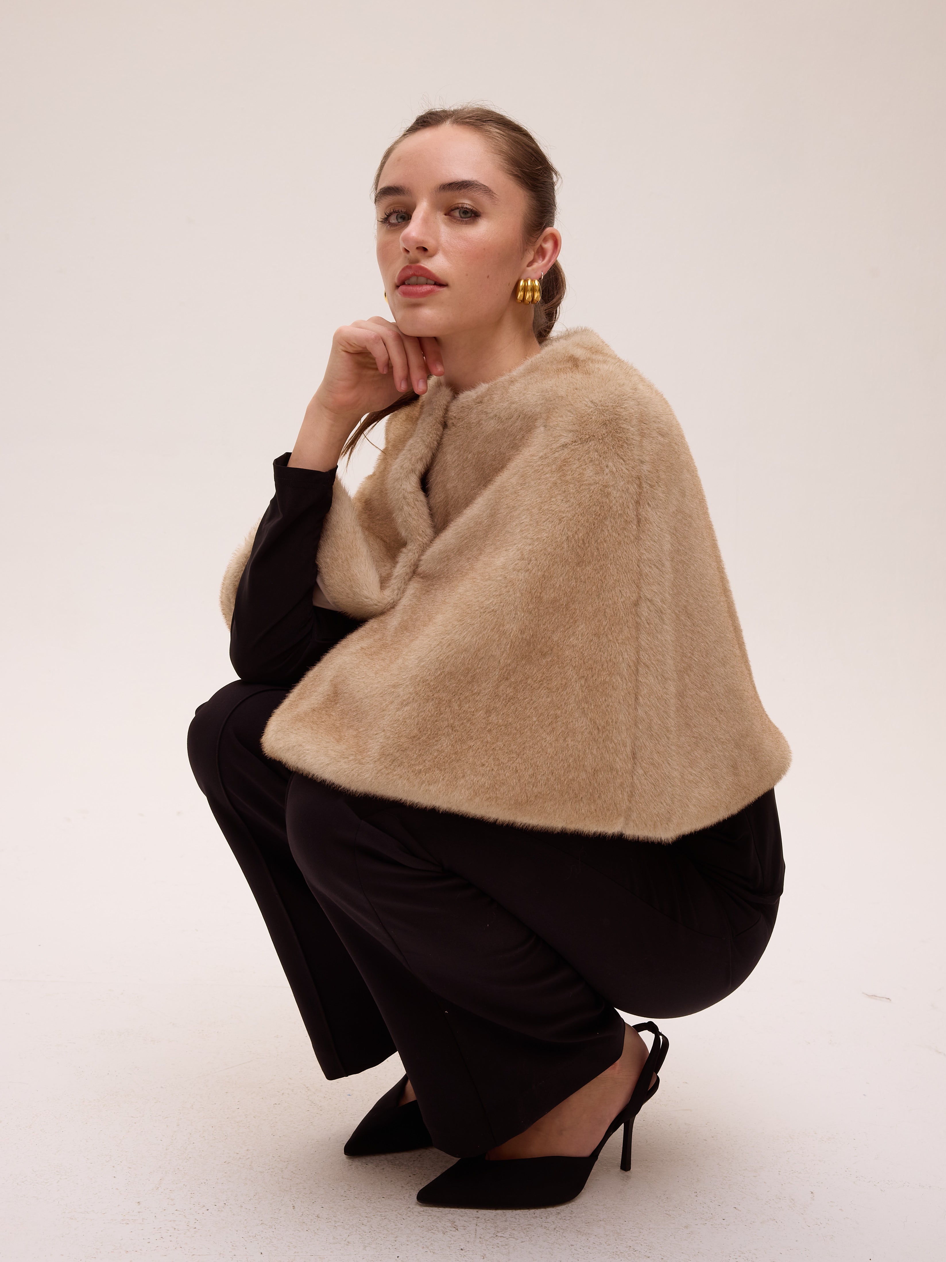 CINEMA ECRU - Capa pelo faux fur ecru