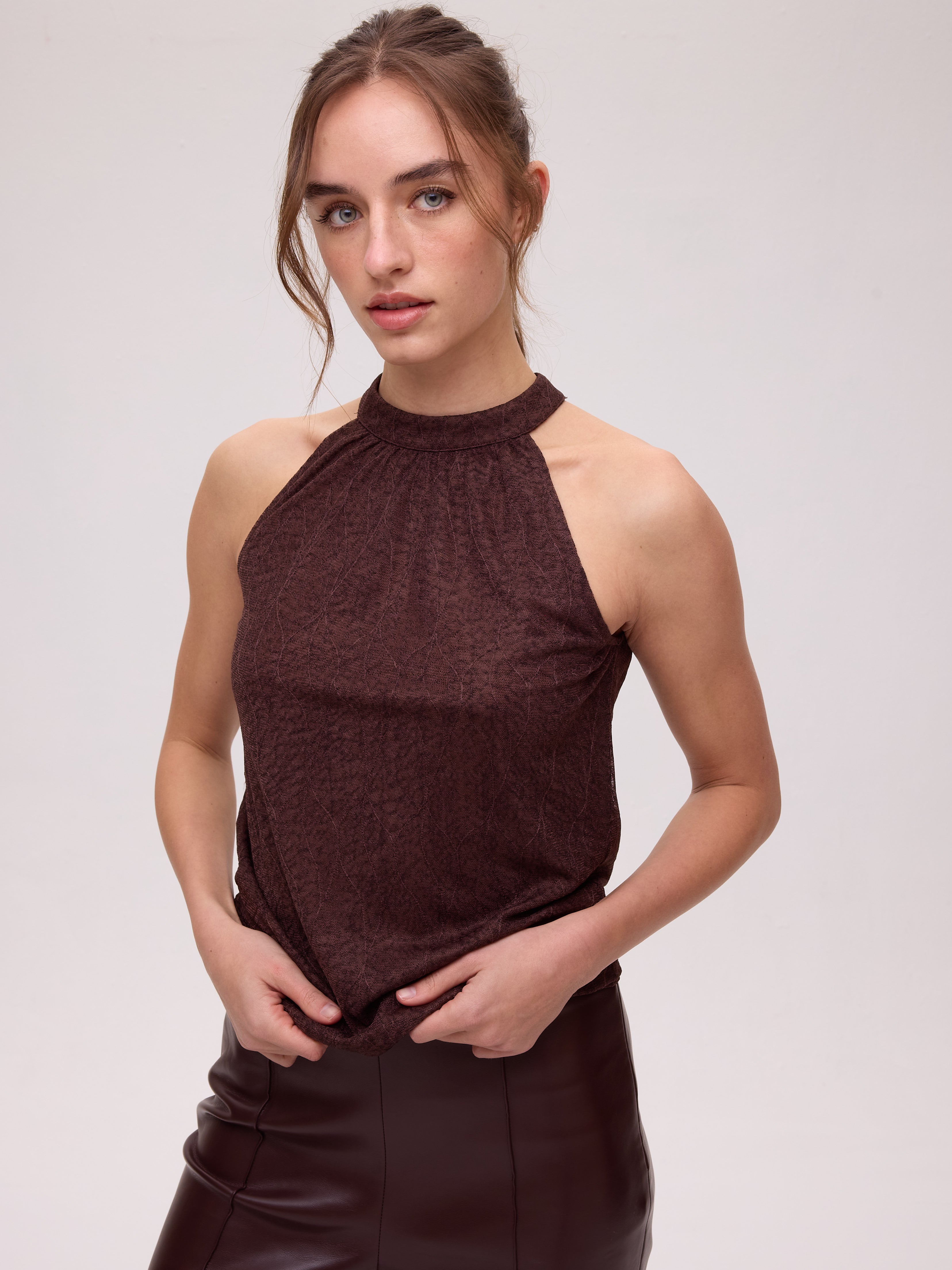 BRONCE - Top halter punto marrón mangas desmontables