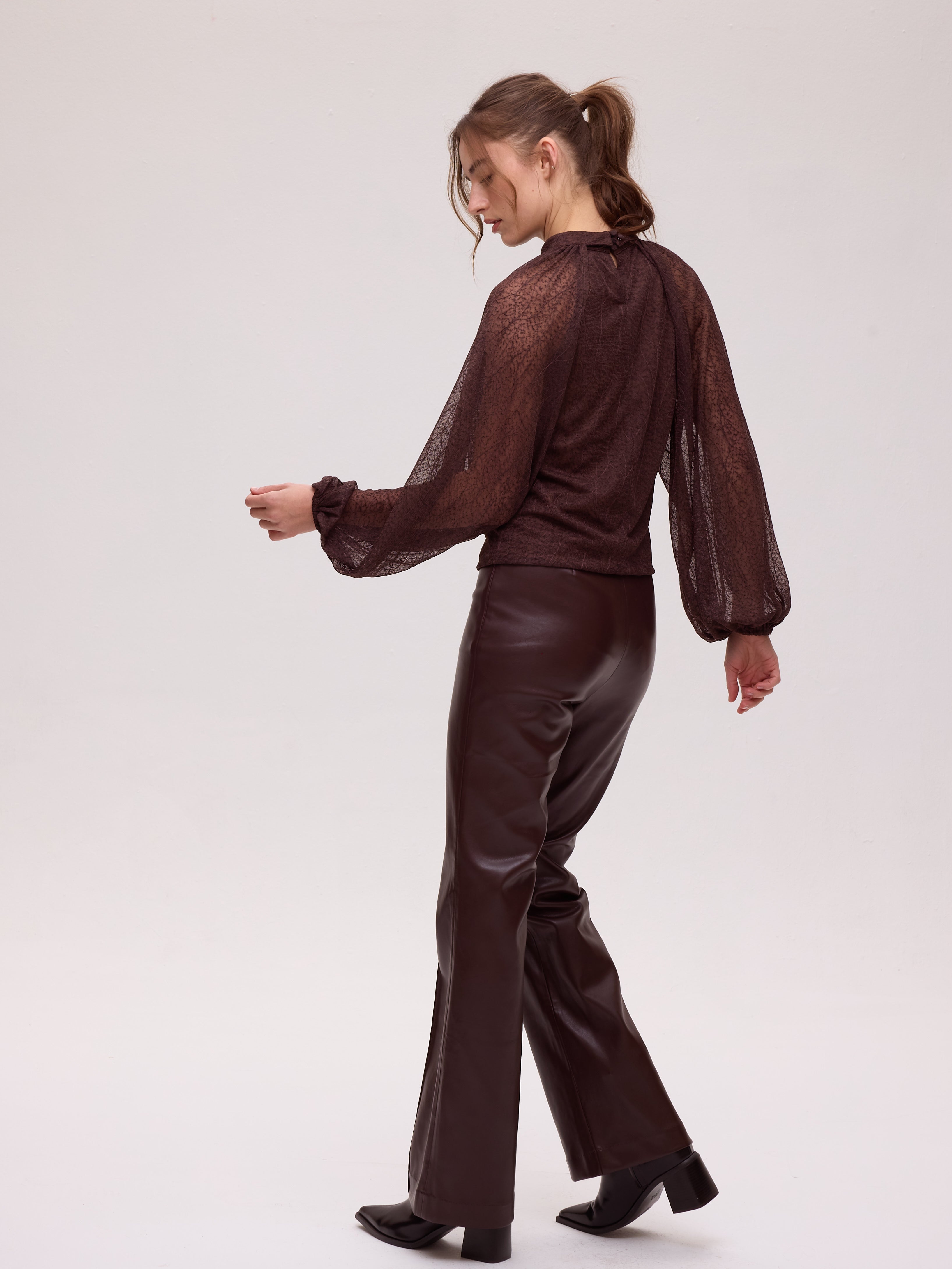 BRONCE - Top halter punto marrón mangas desmontables