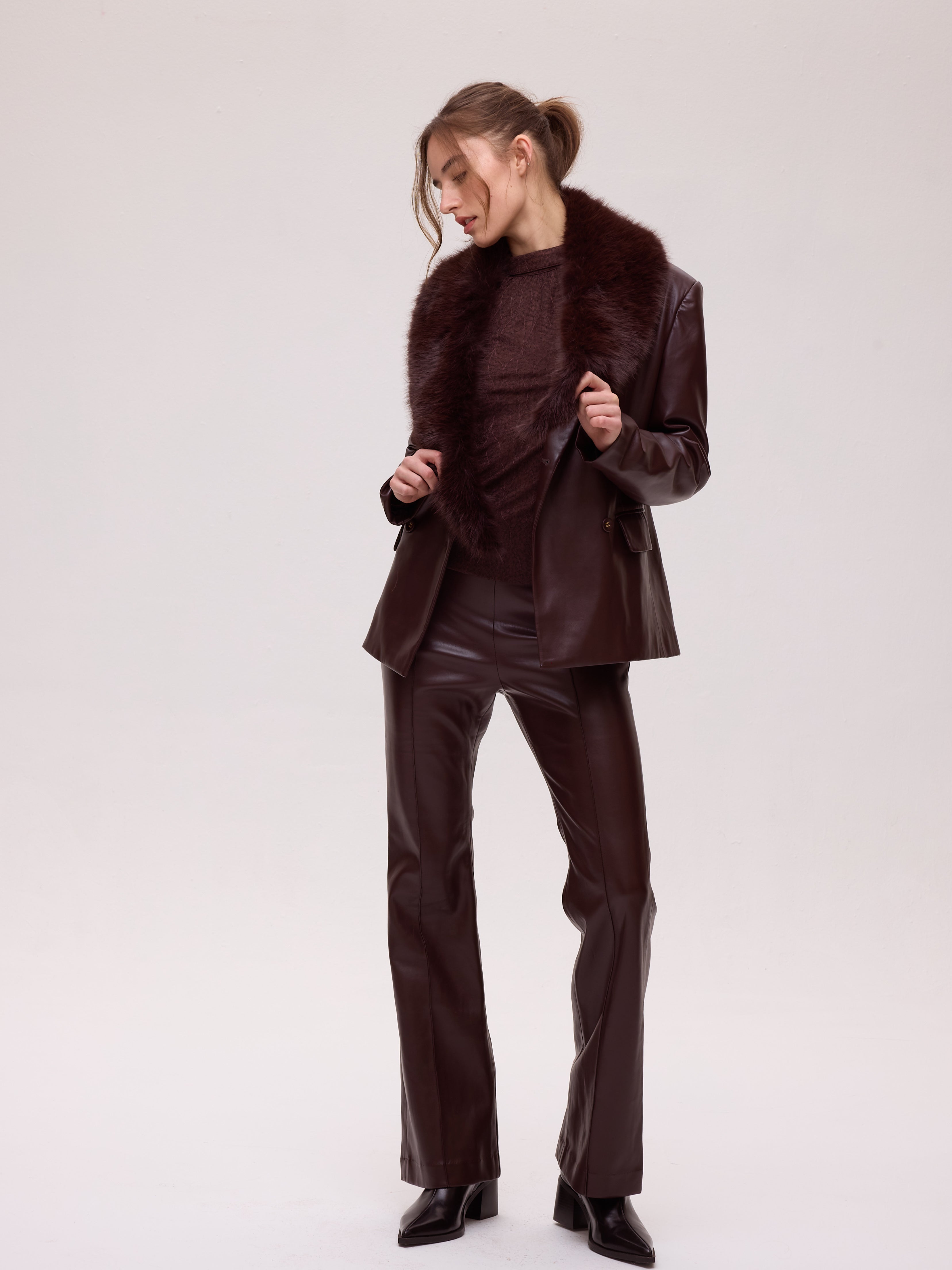 VIENTO GRANA TOP - Blazer cruzada polipiel grana