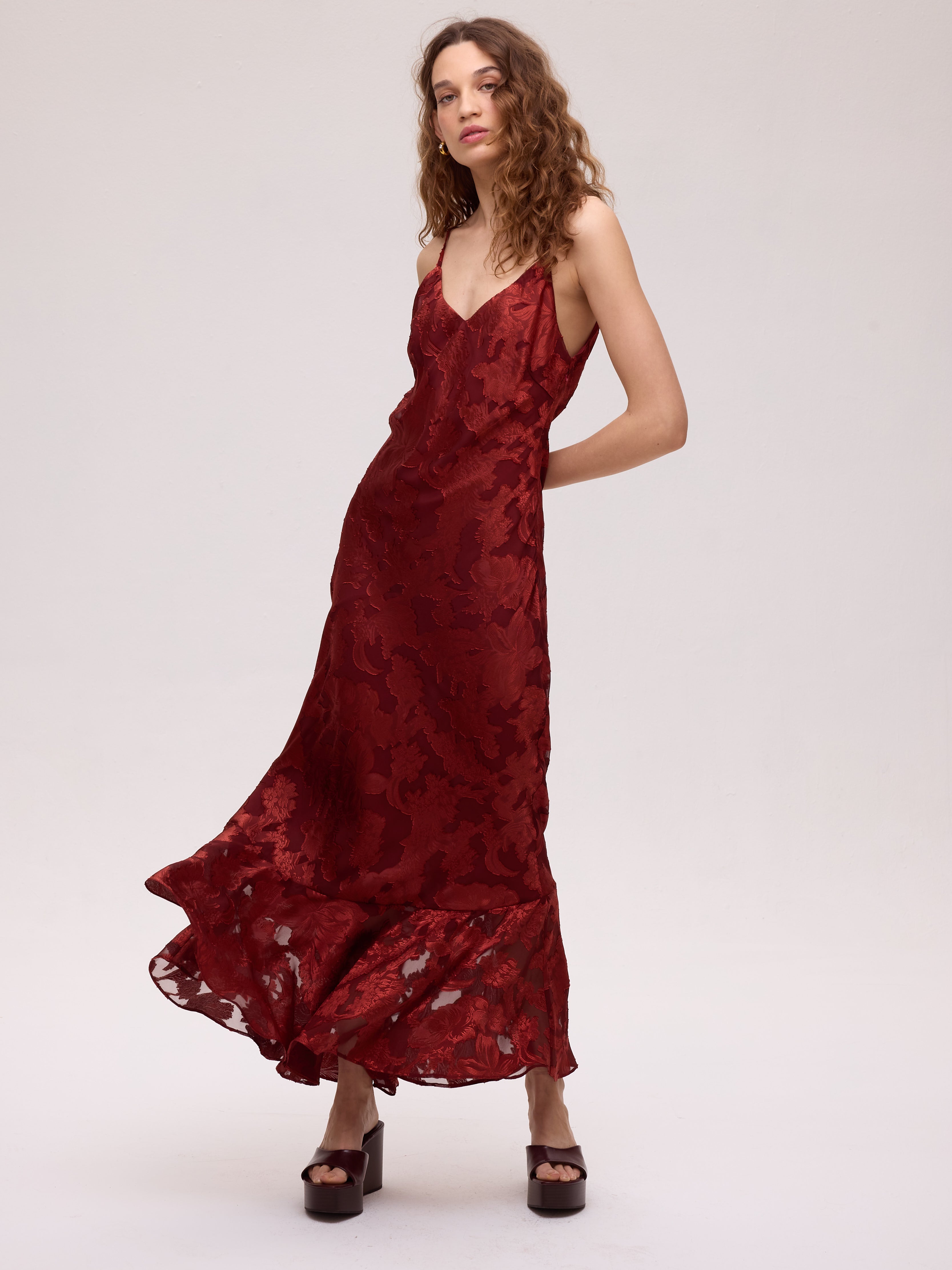 GRAZIA WINE DRESS - Vestido lencero jacquard de tirantes