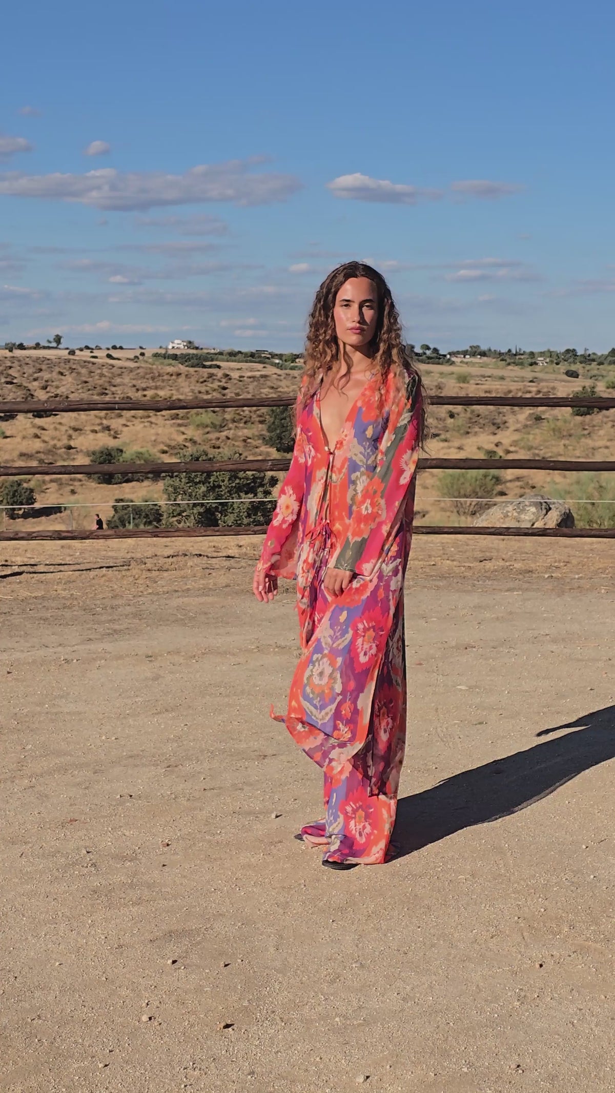 FESTA KAFTAN - Kaftán estampado rayas flores ikat