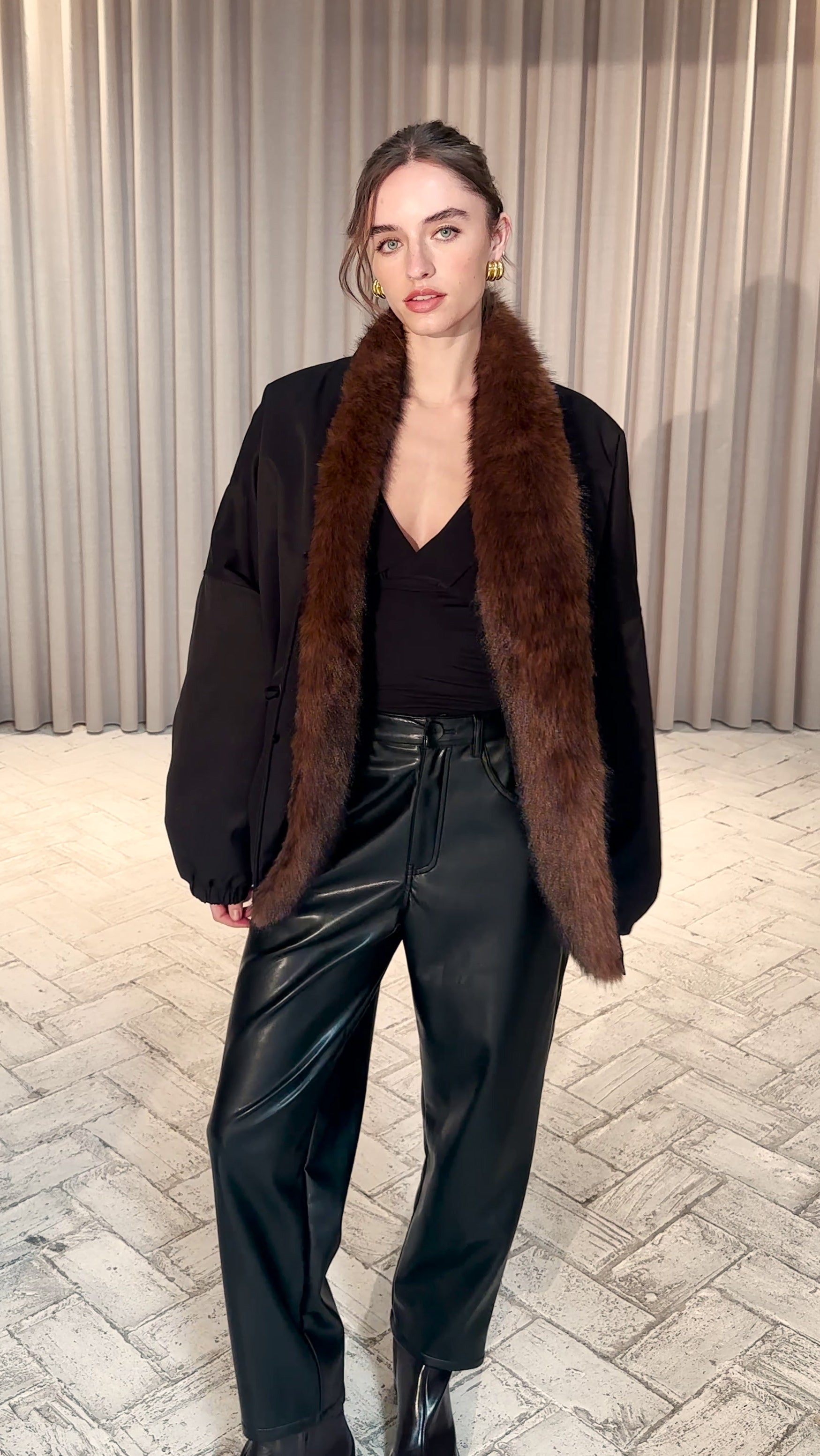 BOMBER BLACK - Bomber negra