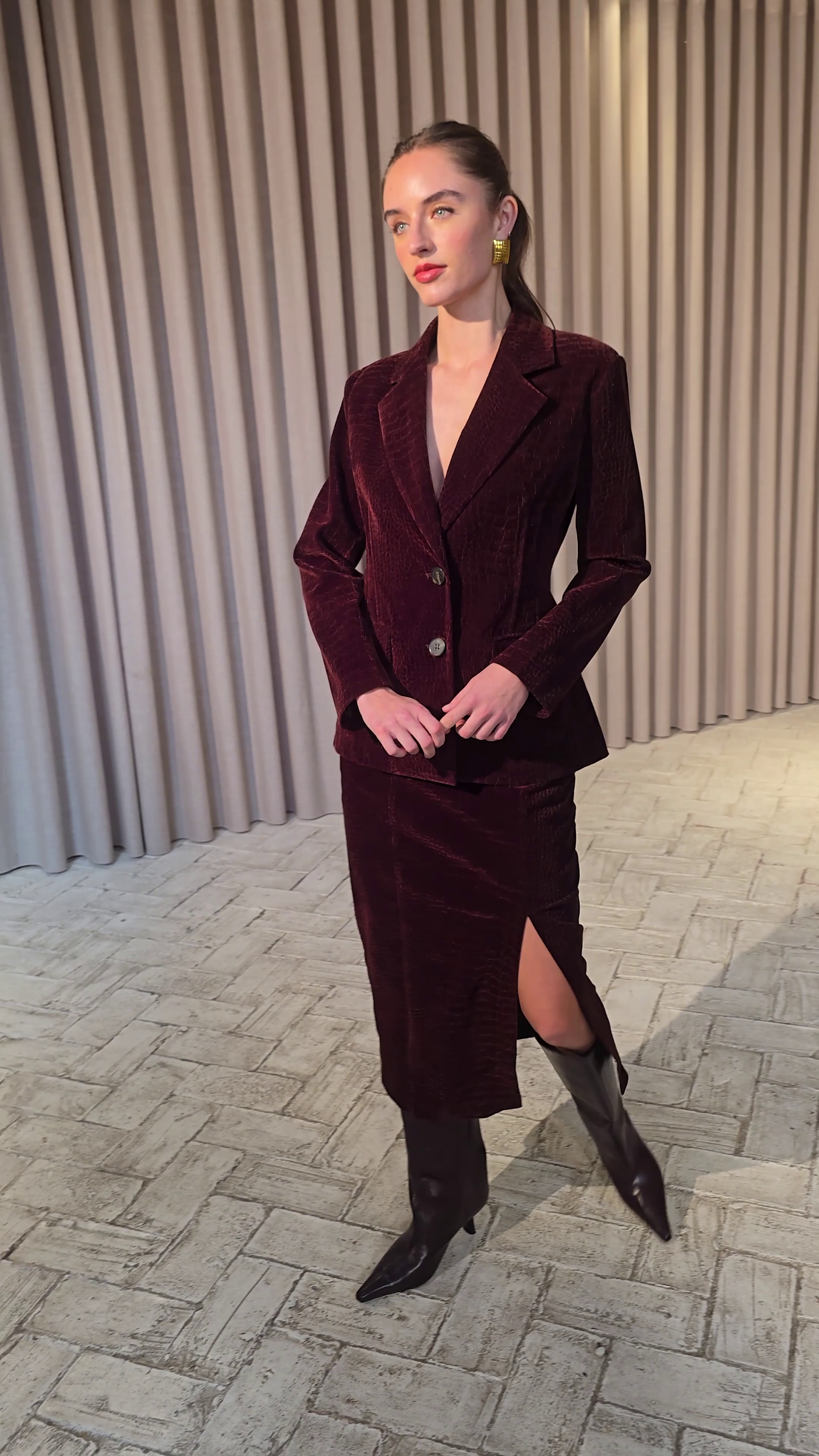 STORM SNAKE - Falda lápiz velvet cocodrilo marrón